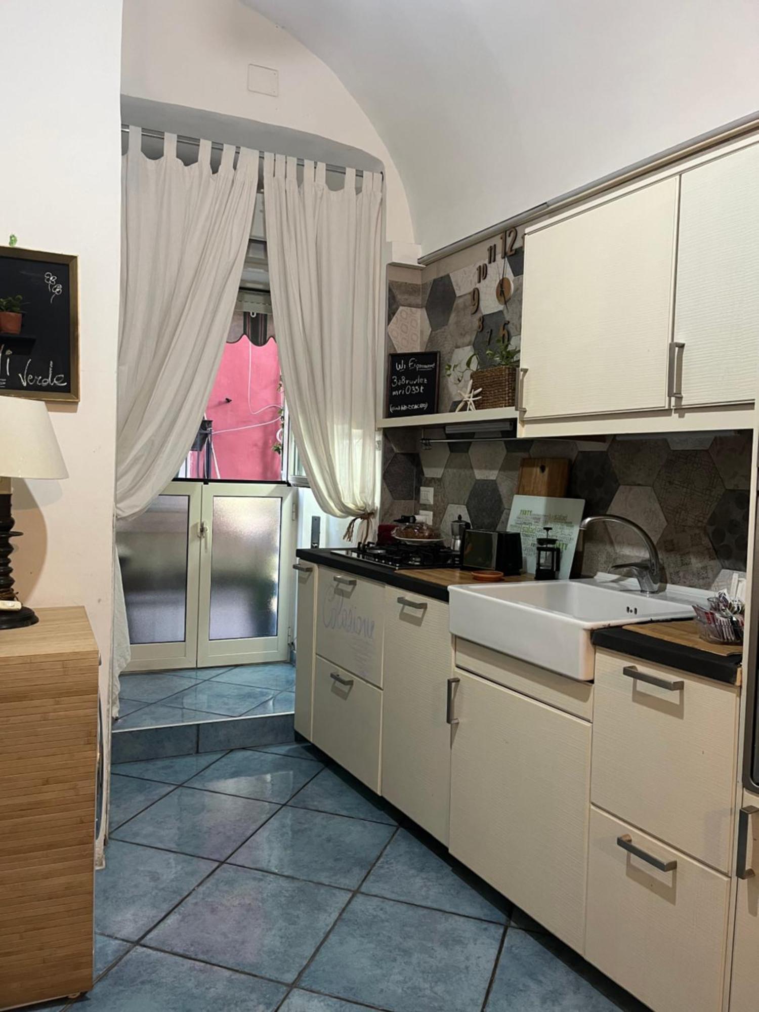 Mari Mari Apartman Nápoly Kültér fotó